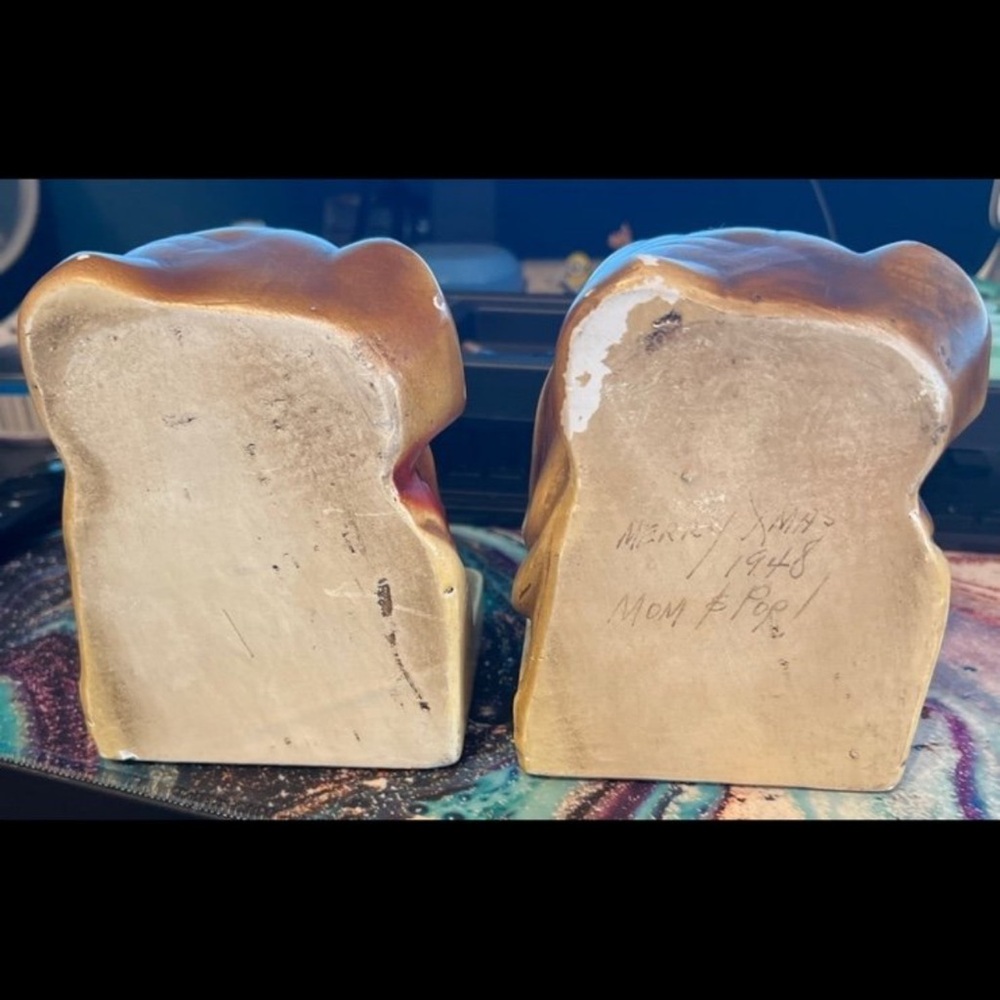 1944 VINTAGE CHALK WARE BULLDOG BOOKENDS - Picture 5 of 6